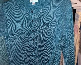 Photo Inv #444 Ladies Clothing $1-$10 