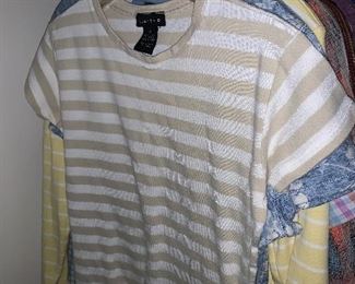 Photo Inv #458 Ladies Clothing $1-$10 