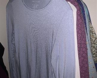 Photo Inv #467 Ladies Clothing $1-$10 