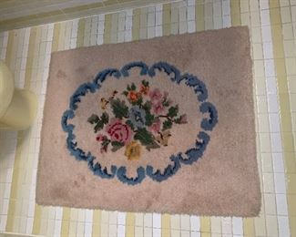 Photo Inv #528 Bath Mat - $10 