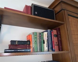 Photo Inv #570 - Misc Items- Make an Offer 