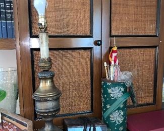 Photo Inv #571 - Misc Items- Make an Offer 