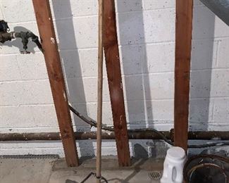 Photo Inv #603  - Misc Items Make an Offer 