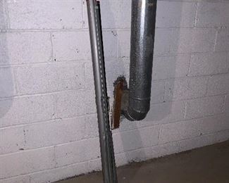 Photo Inv #607  - Projector Screen - $10