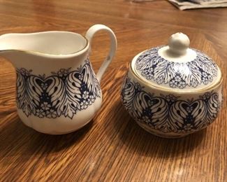 Allyn Nelsen Collection -England      $38 pair