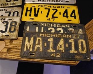 1942 1947 License Plates
