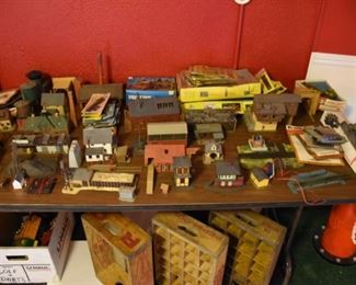 Train Cars and Buildings, Pepsi & RC Wood Bottle Carriers
