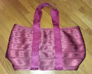 Harveys Seatbelt Bags - $100