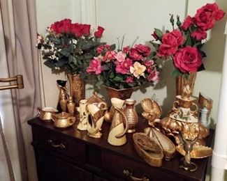 vintage gold gilt vases and accessories