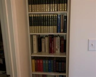 WORLD BOOK WITH YEARBOOKS