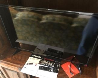 very recent purchase, 32”  Toshiba flatscreen tv