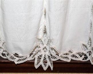 (4) White Cotton with Lace Trim Curtain Panels 30" x 36" and (1) Matching Valance 60" x 16"