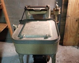 009 Put A Wring On It