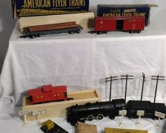 American Flyer Train and acc