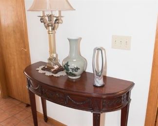 H-98 Half Moon Entry Console Table $95.00
34”H
44”W
17”D