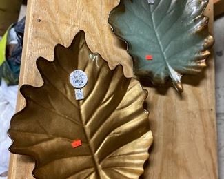 H-170 Pair of Autumn Platters $20.00