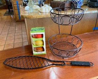 H-281  Lot of 3-Fruit Basket, Fish Griller, Herb Kit. $10.00