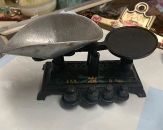 Cast Iron Toy Scale