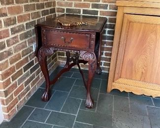 Chess/checkers game table