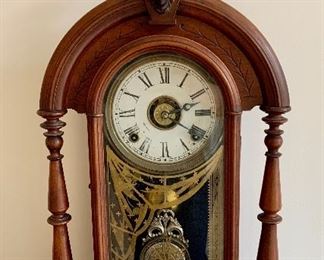 Gorgeous antique shelf clock, "Parisian", with Jacot's regulator pendulum.
