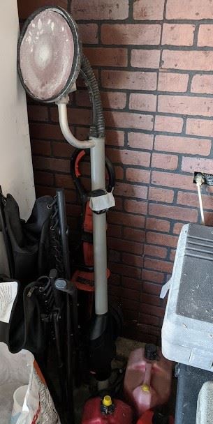 Sander with vaccuum for drywall work