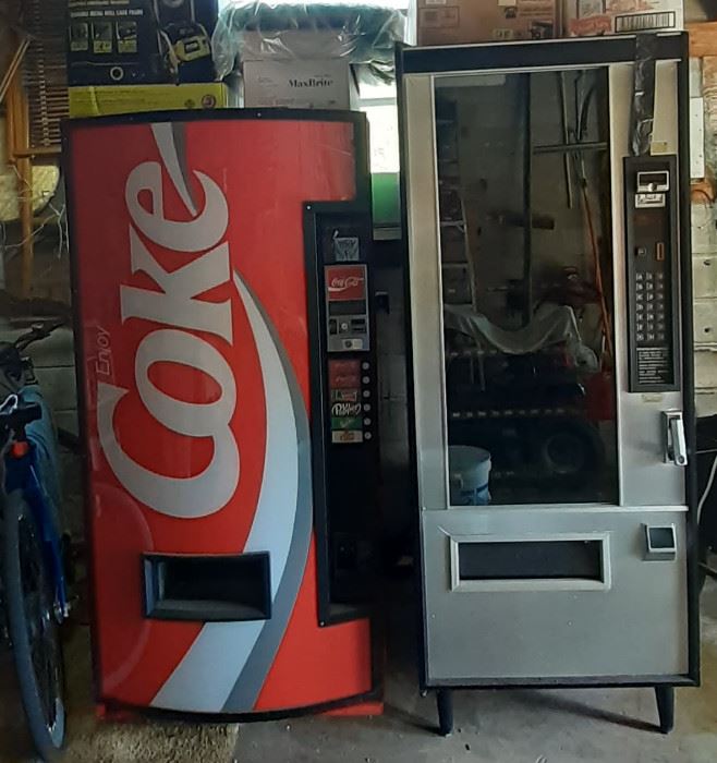 ... Working Vending Machines