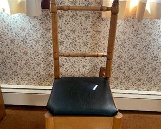 Valet Stand
