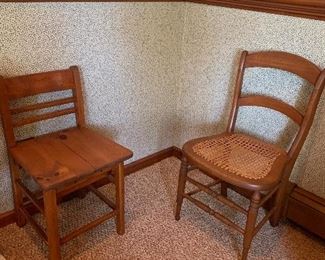 Various vintage side chairs, Childs chairs