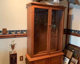 Gun Cabinet and Taxidermy Mounts