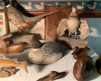Decoys, Mounts with hidden drawer base