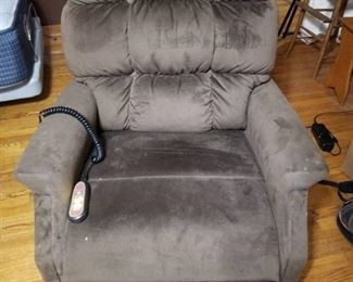 Golden Technologies Power-Lift Recliner -Tested and Working