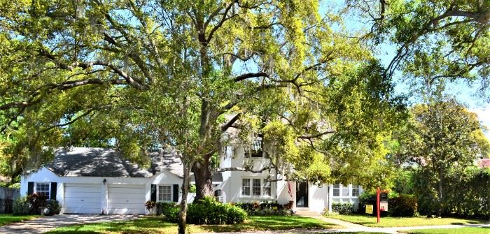 BEAUTIFUL HOME LISTED BY KELLER WILLIAMS ST PETE REALTY - $925,000