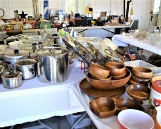 COOKWARE, SERVING DISHES, PYREX, CORNING