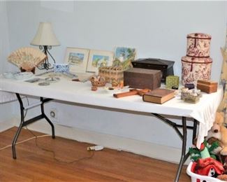 DESK SET, TEA BOX,  POKER CHIPS, TOYS