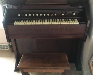 antique organ from Port Royal Methodist Church