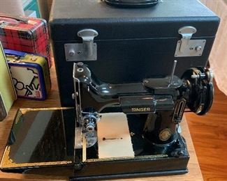 Feather light singer sewing machine