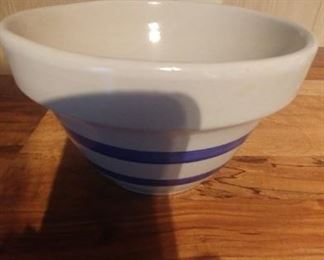 Roseville bowl