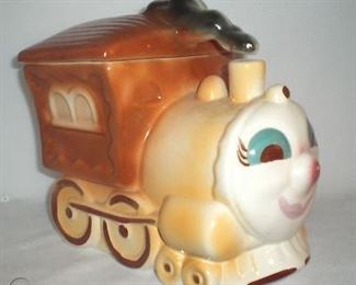 Sierra Vista Choo Choo TrainCookie Jar California pottery vintage 1950's