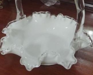 Ruffle edge Fenton Dish with Handle