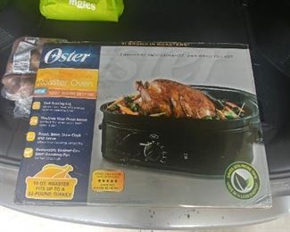New in the Box turkey roaster.