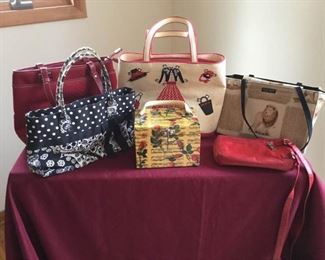 Assorted Designer Handbags https://ctbids.com/#!/description/share/361832