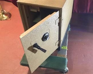 Meilink Steel Safe https://ctbids.com/#!/description/share/361900