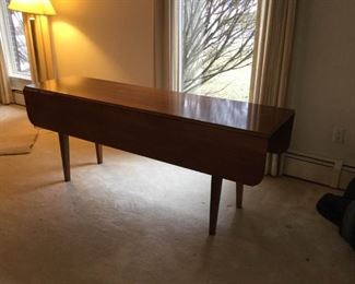 Vintage Harden Cherry Drop Leaf Harvest Table https://ctbids.com/#!/description/share/361905