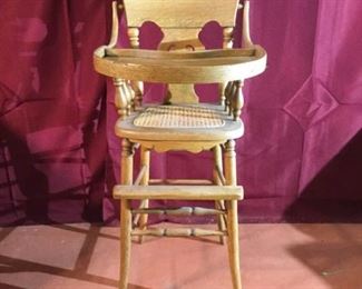 Antique Baby High Chair https://ctbids.com/#!/description/share/361911