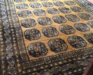 Room Size Hand Woven Area Rug https://ctbids.com/#!/description/share/361976