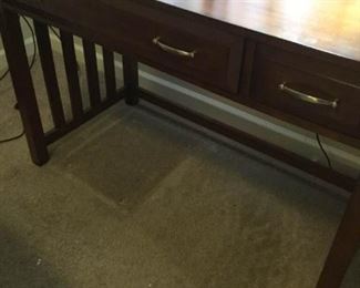 Office furniture https://ctbids.com/#!/description/share/361931