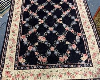 Karastan wool rug.  4' 3" x 6' $250  Good conditon