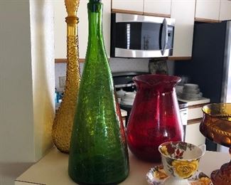 Vintage genie bottle grape  pattern Italian Empoli decanter
