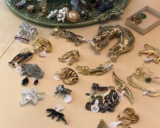 Vintage jewelry at great prices