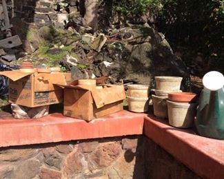WST220 Gardening Pots
